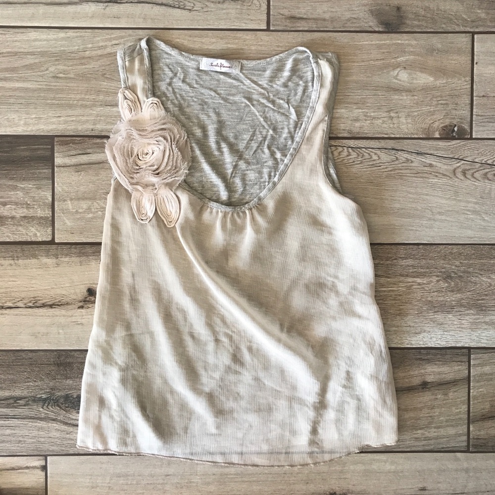 Flower Brooch Tank